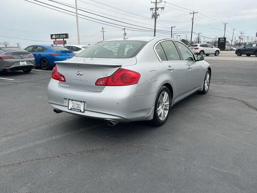 2013 INFINITI G37 Journey