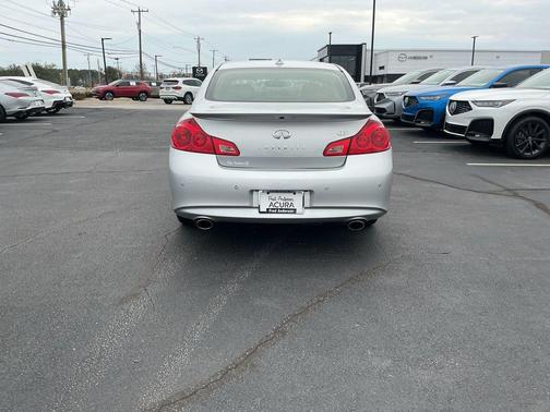 2013 INFINITI G37 Journey