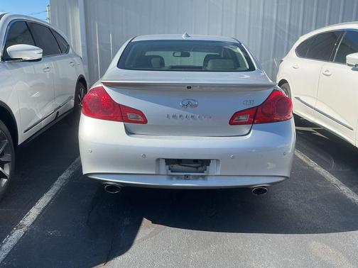 2013 INFINITI G37 Journey