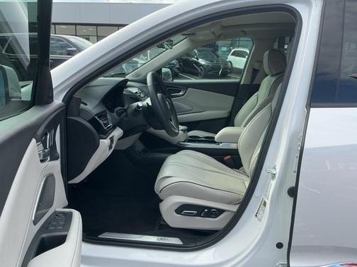 2025 Acura RDX Advance Package