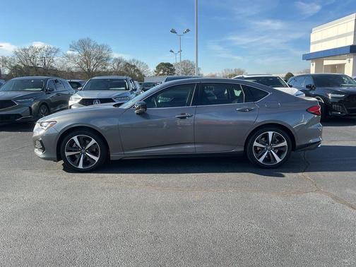 2025 Acura TLX Technology