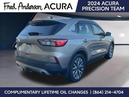 2020 Ford Escape Titanium