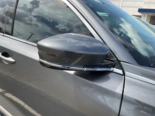 2025 Acura MDX Base