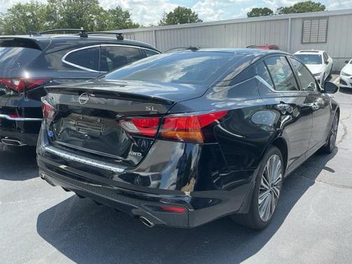 2023 Nissan Altima 2.5 SL