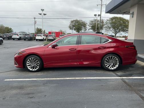 2021 Lexus ES 350 Ultra Luxury