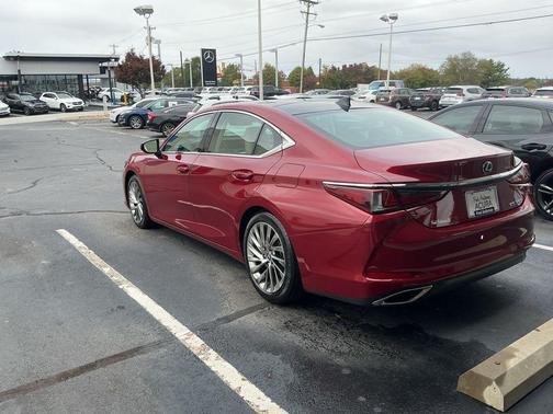 2021 Lexus ES 350 Ultra Luxury