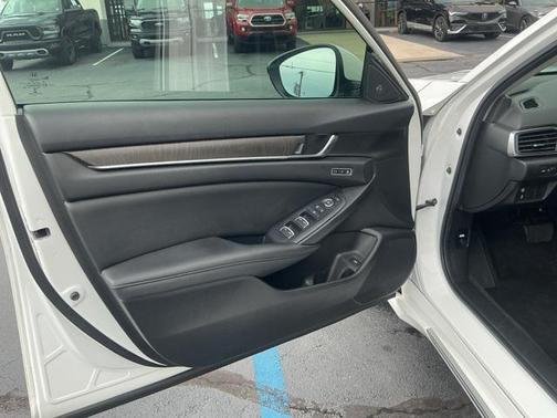 2020 Honda Accord EX-L 1.5T