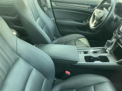 2020 Honda Accord EX-L 1.5T