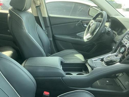 2024 Acura RDX Advance Package