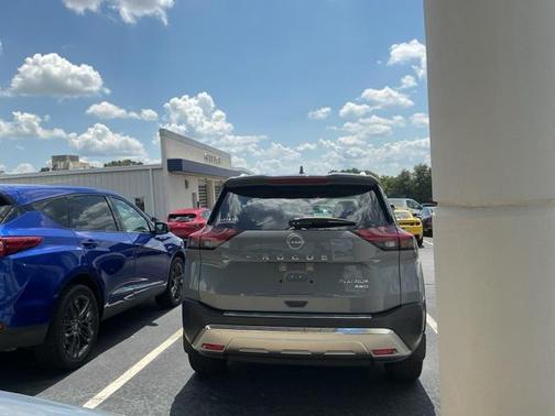 2023 Nissan Rogue Platinum