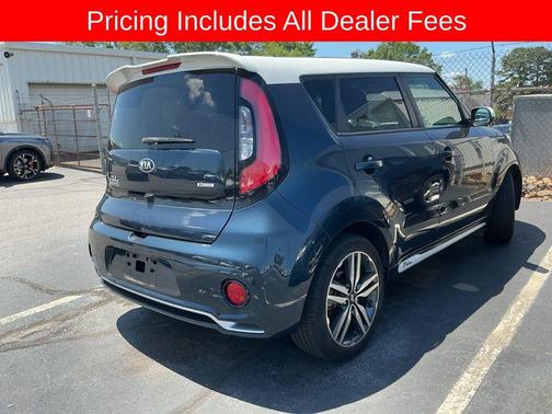 Mysterious Blue/White Roof 2018 Kia Soul +