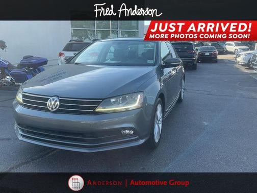 2017 Volkswagen Jetta 1.8T SEL