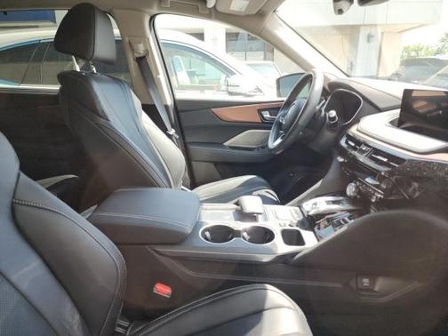 2022 Acura MDX Technology Package