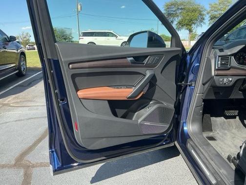 2021 Audi Q5 45 Prestige