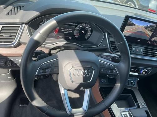 2021 Audi Q5 45 Prestige