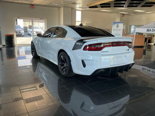 2022 Dodge Charger SRT Hellcat