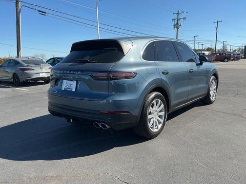 2019 Porsche Cayenne S