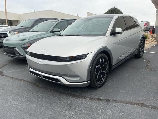 2024 Hyundai IONIQ 5 Limited