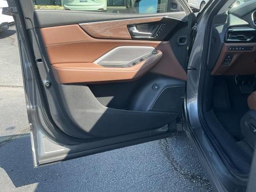 2026 Acura MDX Advance Package