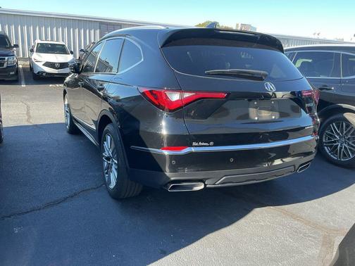 2023 Acura MDX Advance