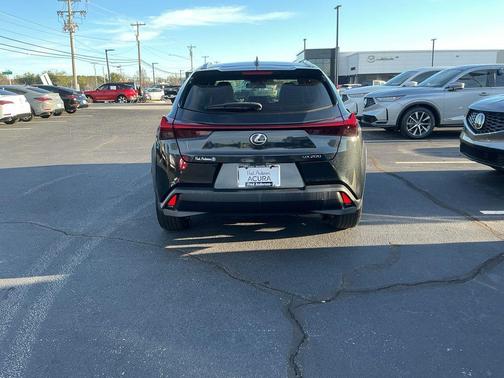 2019 Lexus UX 200 Base