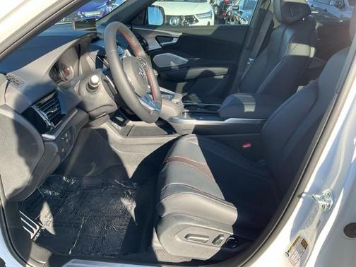 2025 Acura RDX Base