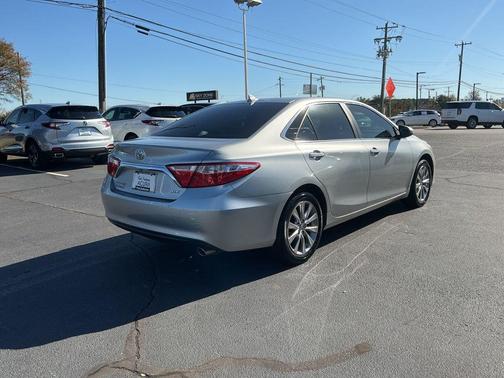 2017 Toyota Camry XLE