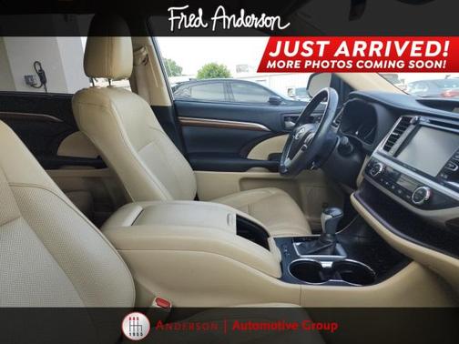 2019 Toyota Highlander Limited Platinum