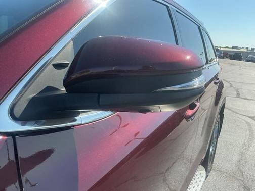 2019 Toyota Highlander Limited Platinum