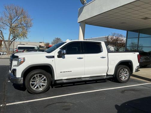 2019 GMC Sierra 1500 SLT