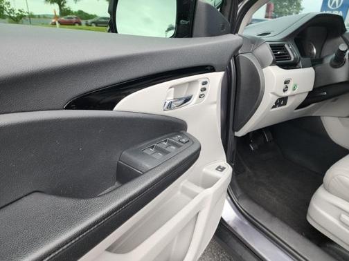 2021 Honda Pilot Touring 8-Passenger