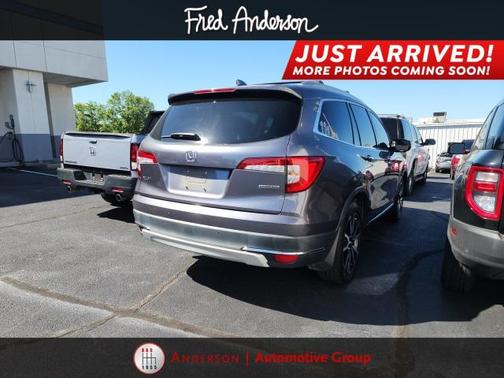 2021 Honda Pilot Touring 8-Passenger