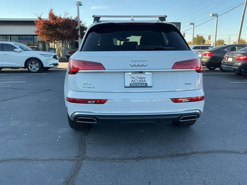 2022 Audi Q5 45 S line Premium