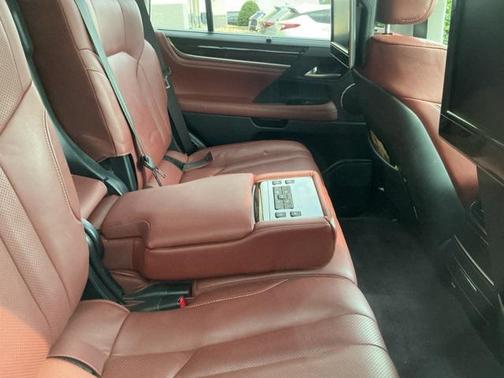 2017 Lexus LX 570 Base