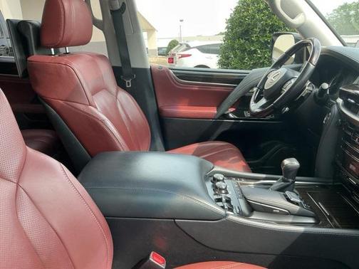2017 Lexus LX 570 Base