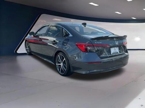 2023 Honda Civic Touring