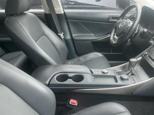 2019 Lexus IS 300 Base
