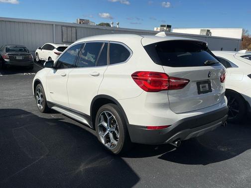 2018 BMW X1 sDrive28i