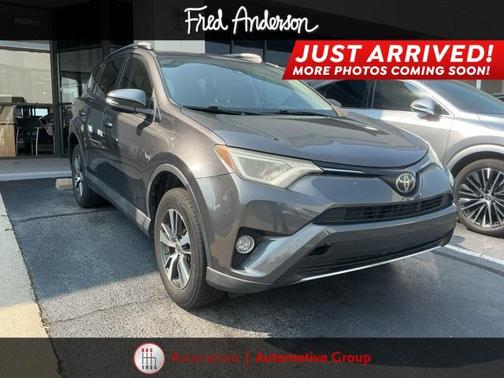 2017 Toyota RAV4 XLE