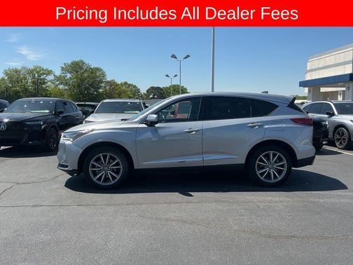 Lunar Silver Metallic 2023 Acura RDX Technology Package