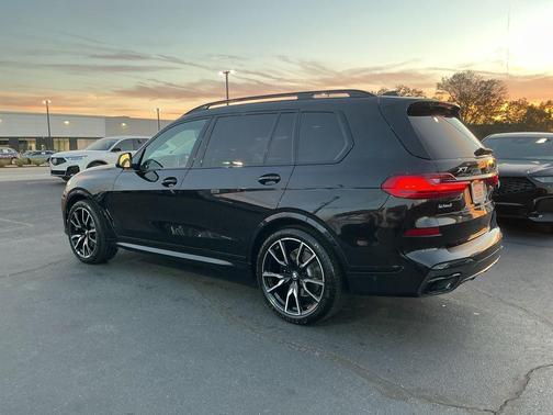 2022 BMW X7 xDrive40i
