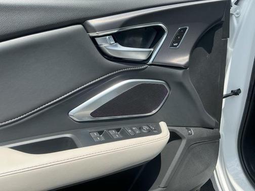 2025 Acura RDX Base