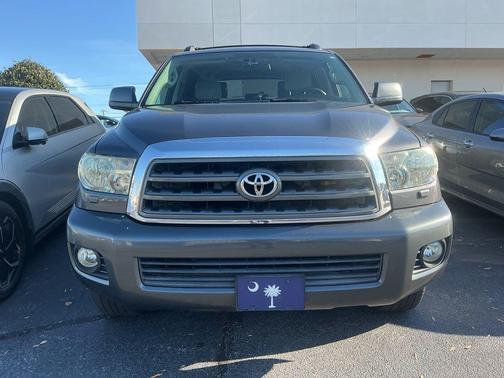 2016 Toyota Sequoia SR5