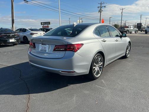 2017 Acura TLX V6 w/Advance Package