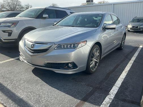 2017 Acura TLX V6 w/Advance Package