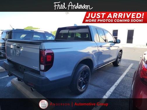 2022 Honda Ridgeline Black