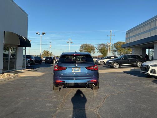 2023 BMW X3 M40i