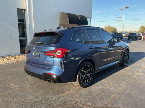 2023 BMW X3 M40i