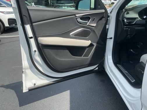 2025 Acura RDX Base