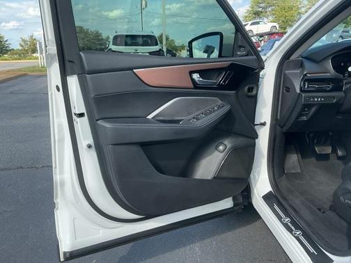 2022 Acura MDX Technology Package